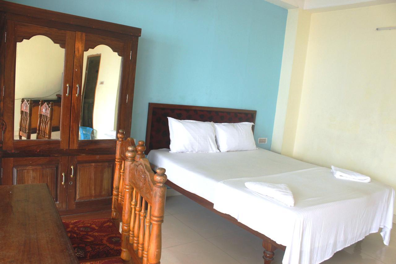 Adam Beach Resort Kovalam Kültér fotó